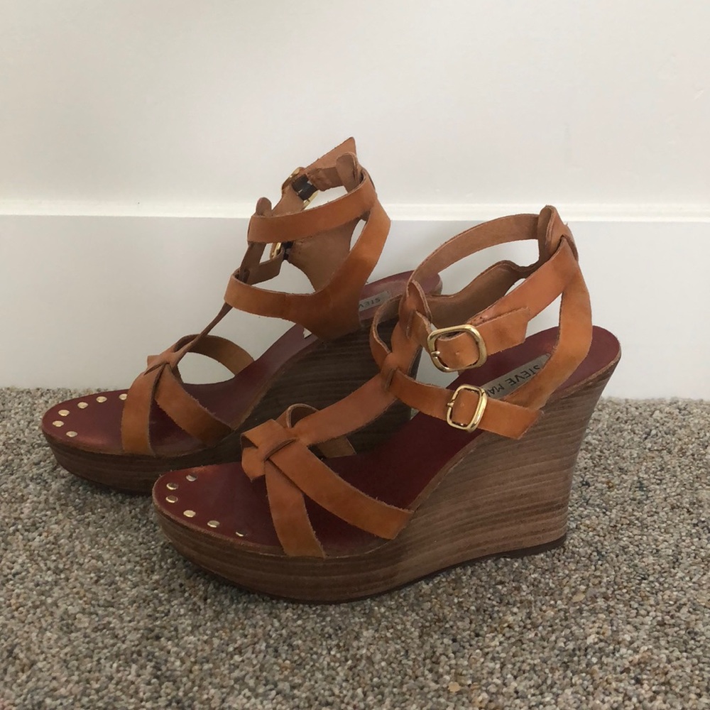 Steve Madden strappy wedge sandal